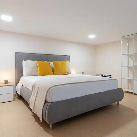 Calipso Apartman